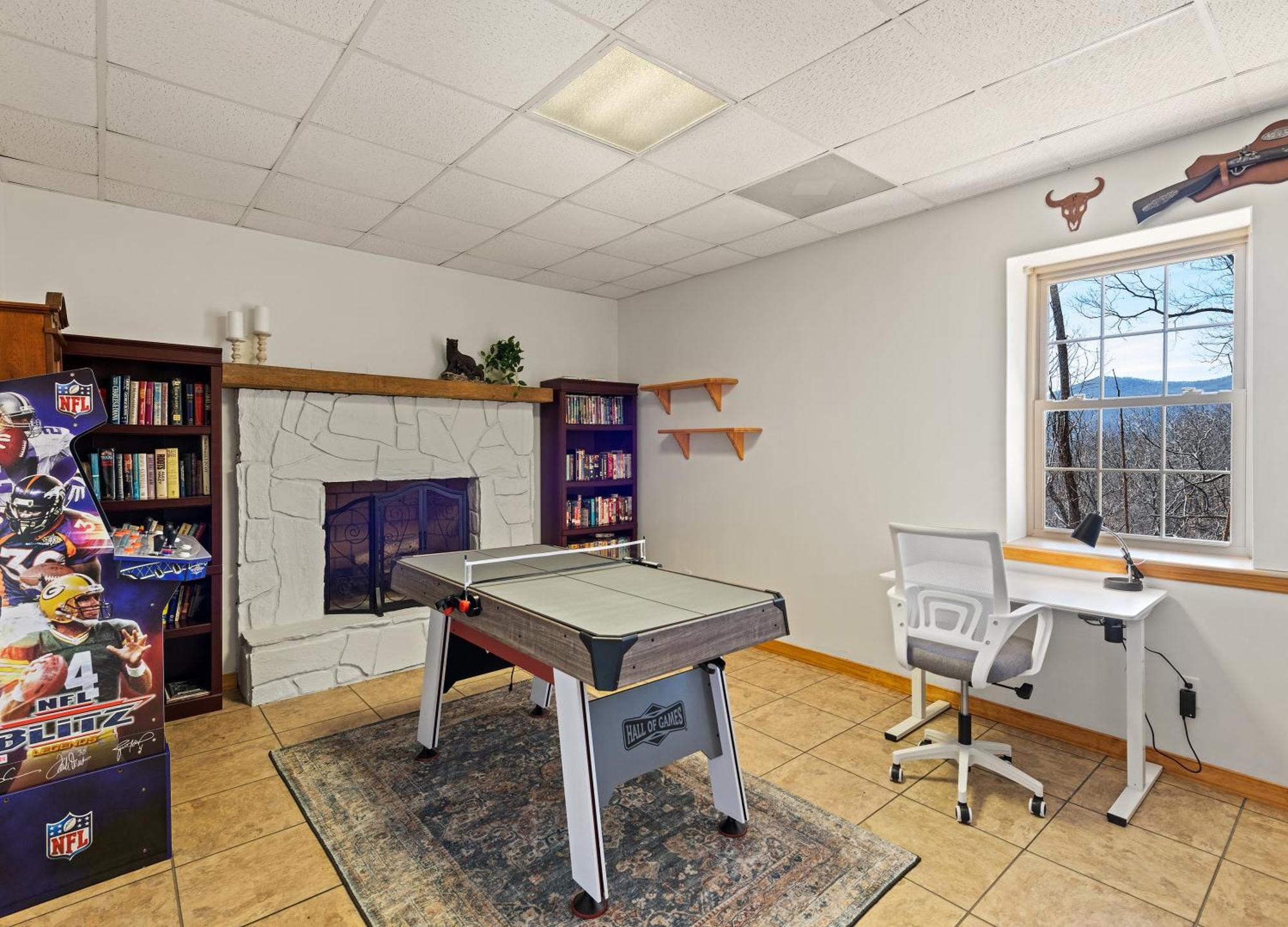 Maggie Valley Cabin With Beautiful Mountain Views, Hottub, Pet Friendly, Gameroom, Fireplace Kültér fotó